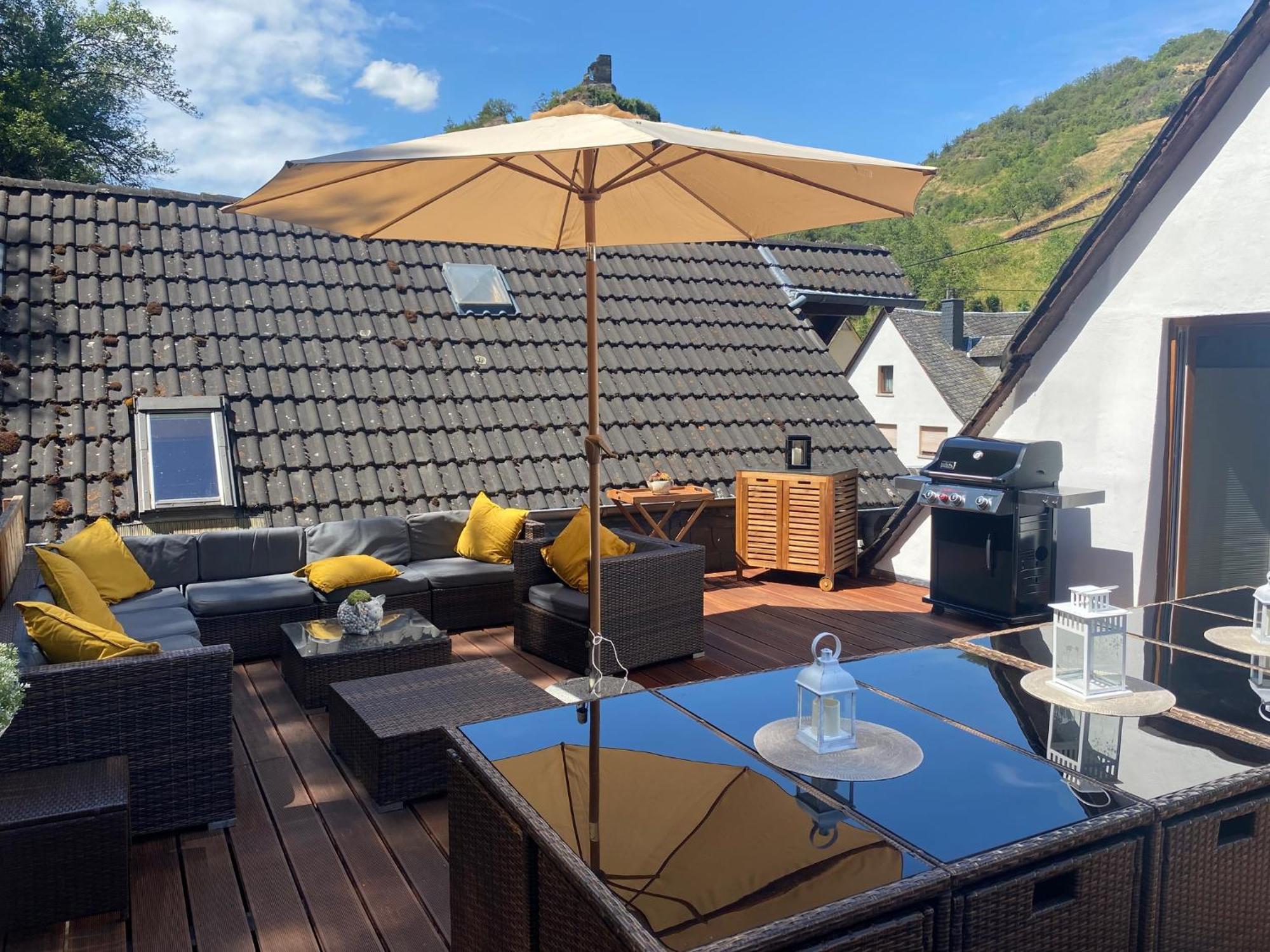 Schoene Ferienwohnung Altes Gebaelk Fachwerkhaus バッハラッハ エクステリア 写真
